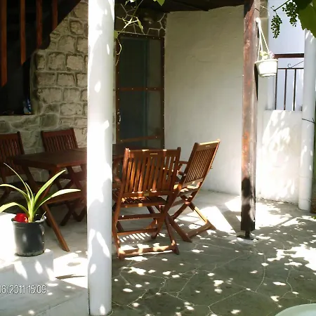 Sotiris Haus * سيكيا
